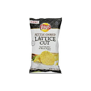 Lays kettle lattice cheddar and pepper chip